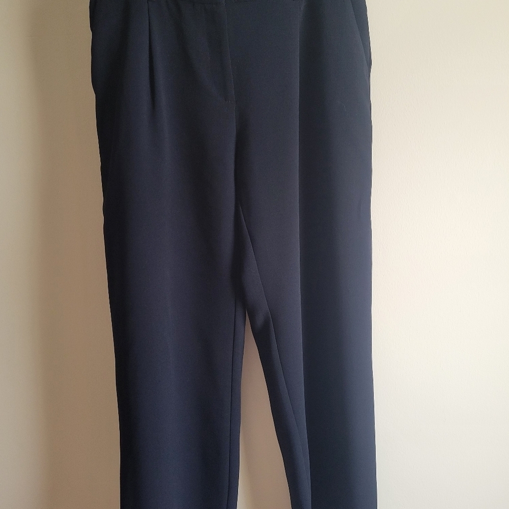 DKNY Black Pull-On Tapered Ankle Pants Elastic Waist Work Slacks - Picture 5 of 5